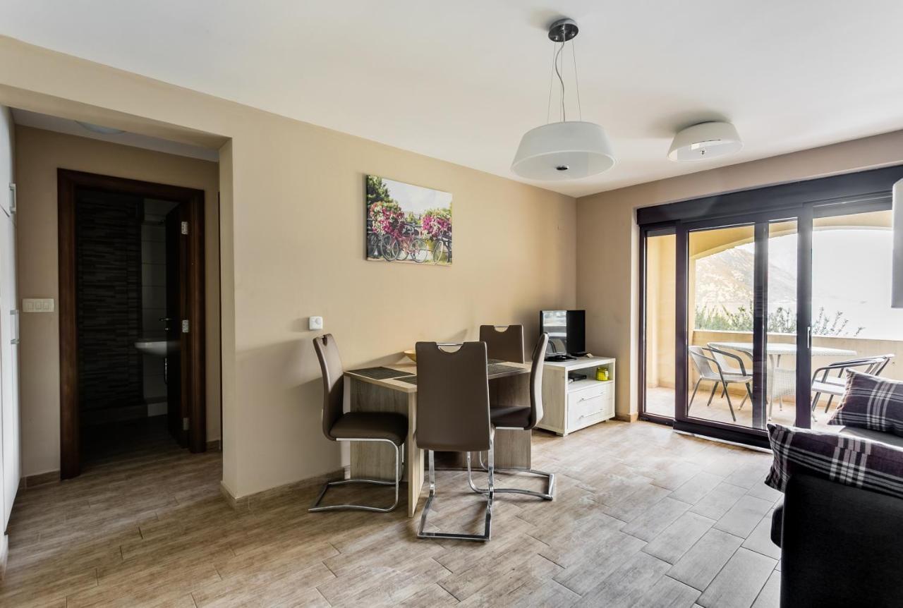 Keystone Apartments Donji Morinj Kültér fotó