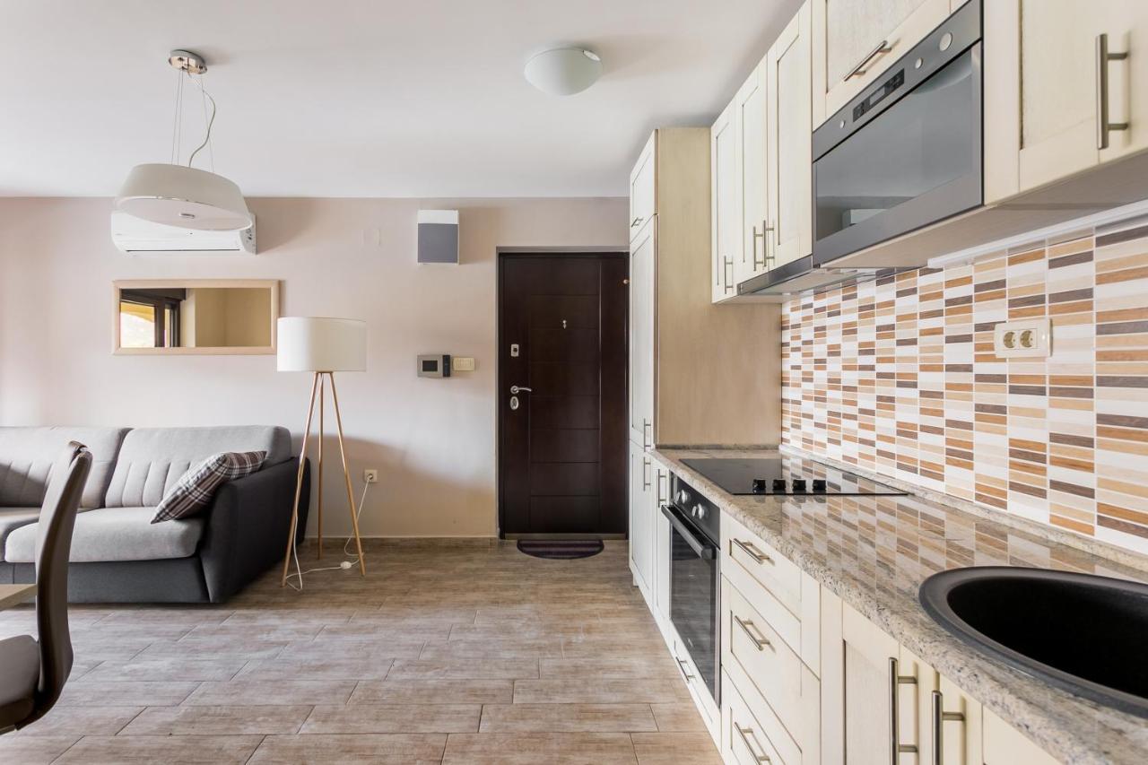 Keystone Apartments Donji Morinj Kültér fotó