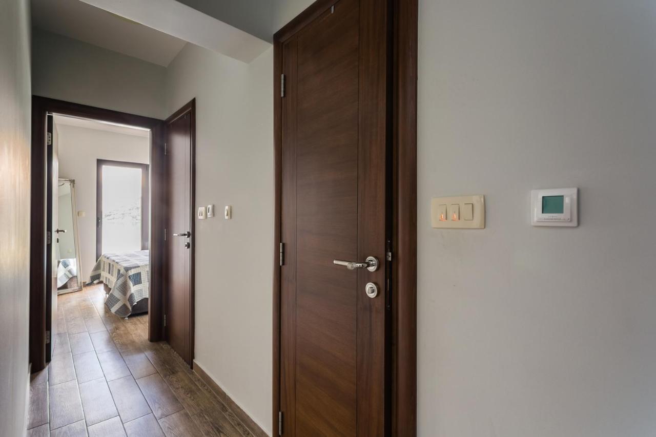 Keystone Apartments Donji Morinj Kültér fotó
